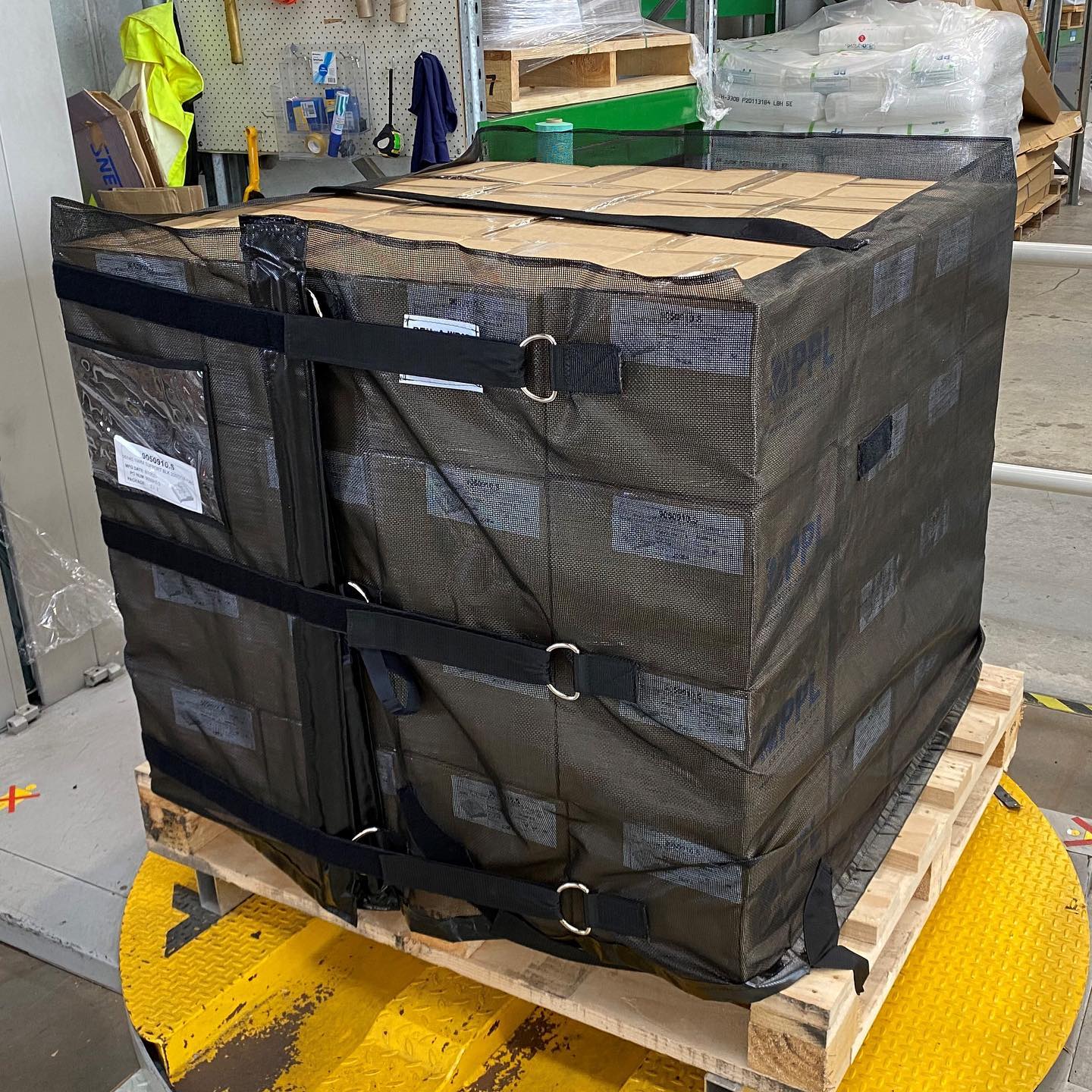 That’s a Wrap! Goodbye to Plastic Pallet Wrap